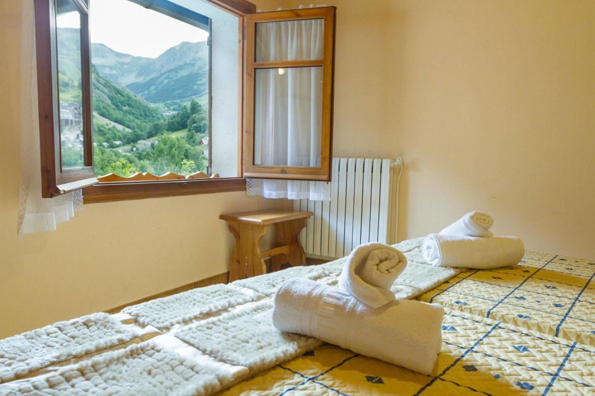 Hostal Aiguamog Salardu Ngoại thất bức ảnh