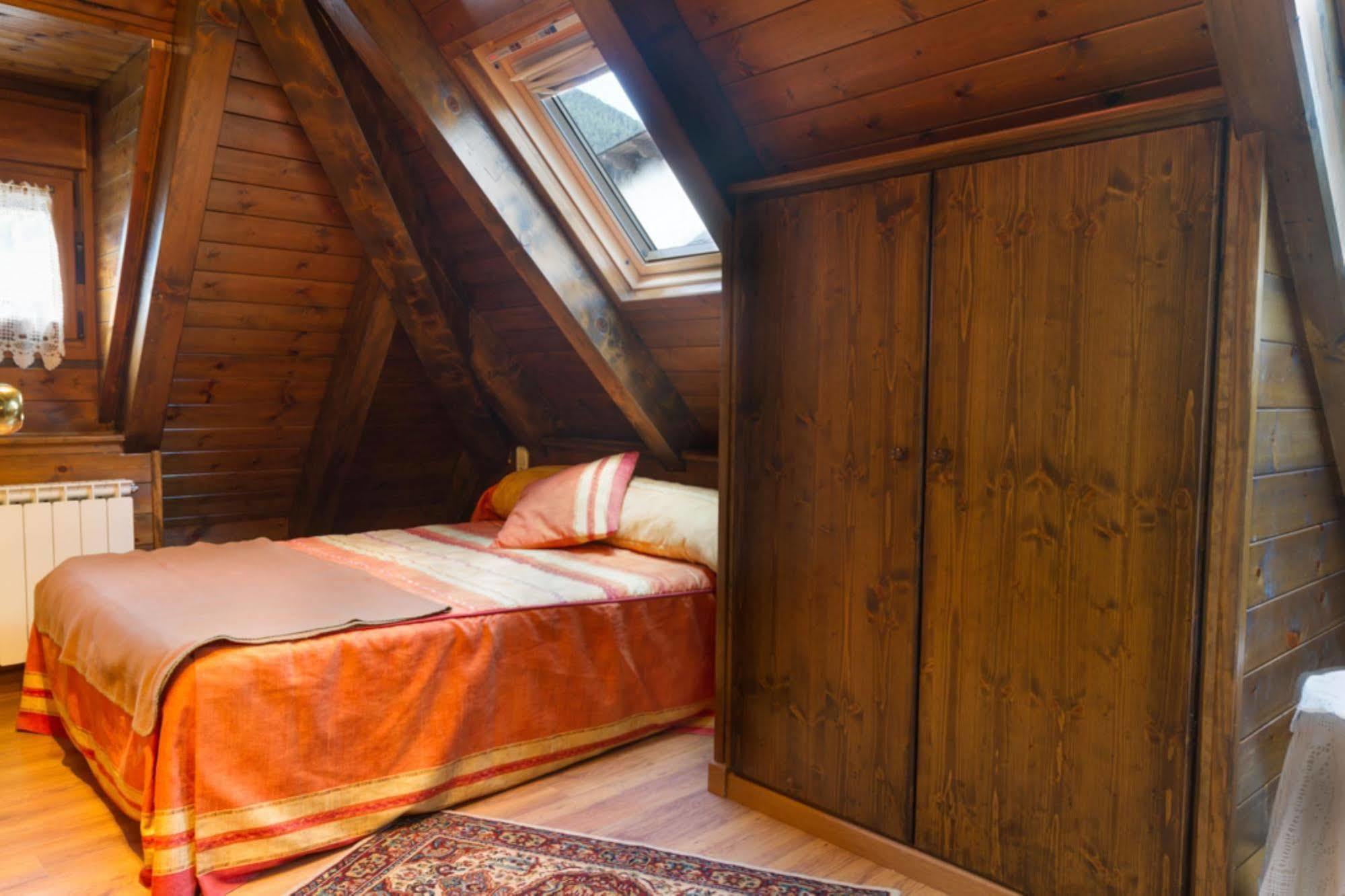 Hostal Aiguamog Salardu Ngoại thất bức ảnh
